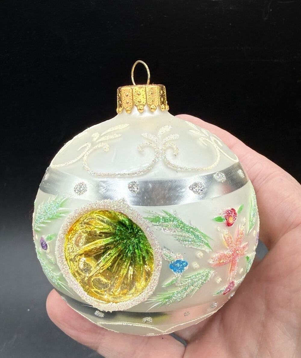 Unique Treasures Indent Hand Blown and Painted Crafted Glass Ornament -BG1